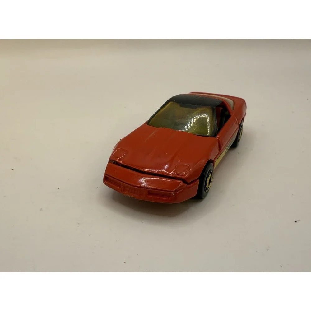 Hot Wheels 1984‎ Corvette Red Diecast Car w/ VETTE Display Case Malaysia